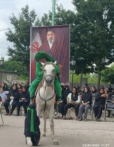 طنین نوای تعزیه‌خوانی در روز عاشورا؛ مراسم باشکوه هیئت آقا میرقریش با حضور پرشور عزاداران برگزار شد