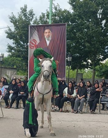 طنین نوای تعزیه‌خوانی در روز عاشورا؛ مراسم باشکوه هیئت آقا میرقریش با حضور پرشور عزاداران برگزار شد