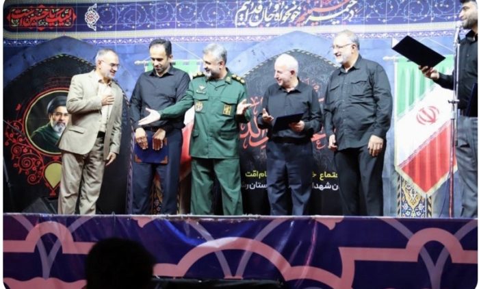 زاکانی در پیاده‌راه فرهنگی رشت: از اقدامات مدیریت شهری رشت برای تداوم تجمعات انقلابی تقدیر می‌کنیم