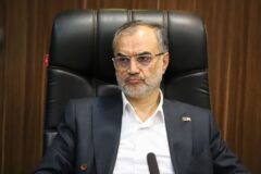 کارگرنیا رئیس شورای اسلامی شهر رشت: دلایل عدم واریز بن کارت های نیروهای شرکتی شهرداری رشت پیگیری شود/ پیگیری عدم عملیاتی شدن مصوبات شورا / تسریع در اجرای پروژه تقاطع های غیر همسطح