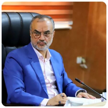 کارگرنیا رئیس شورای اسلامي شهر رشت در کمیته حسابرسی شهرداری رشت:  ثبت سیستمی درآمدهای شهرداری رشت بعد از سالها پیگیری / شناسایی و اصلاح ۶ هزار ملک در منطقه چهار رشت/ تعیین تکلیف حساب های ادوار گذشته رشت تا قبل از پایان دوره فعالیت شورای ششم