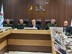 با حضور فرمانده سپاه قدس گیلان،رییس،اعضای شورای اسلامی و شهردار رشت؛  یکصد و هشتاد و نهمین جلسه صحن علنی شورای اسلامی شهر رشت برگزار شد/تجلیل از فرماندهان و سرداران سپاه استان و مدیران دستگاه‌های اجرایی در راستای برگزاری دومین کنگره ملی هشت هزار شهید گیلان