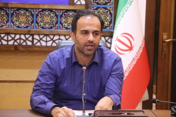 با حضور شهردار رشت،اعضای شورای اسلامی و جمعی از روسای سازمان ها؛  جلسه بررسی تسهیل گری واگذاری خانه های قدیمی و تاریخی رشت در قالب سرمایه گذاری برگزار شد/ شوقی؛لزوم شناسایی و احیای خانه‌های تاریخی با مشارکت سرمایه‌گذاران/خانه‌های قدیمی می‌توانند بعنوان محرک توسعه شهری و پیشران گردشگری رشت ایفای نقش کنند