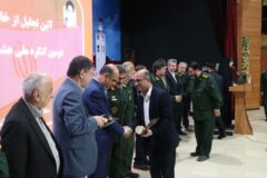 آیین تجلیل از خادمان و نقش‌آفرینان دومین کنگره هشت هزار شهید استان با حضور مقامات ارشد برگزار شد.