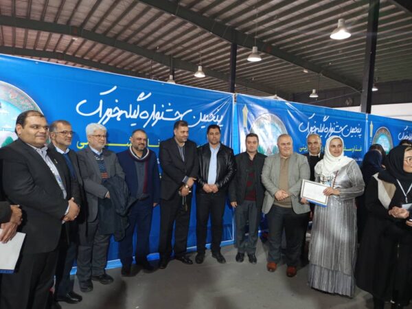 بازدید  احمد احمدنیا و دکتر رشیدره از نمایشگاه بین‌المللی به مناسبت هفته رشت