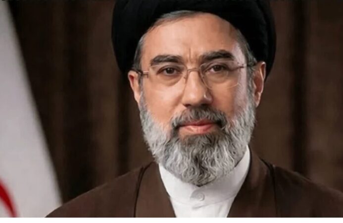 پیام تبریک و لبیک” فرمانده انتظامی شهرستان رشت”    در راستا انتصابِ [  رهبر معظم انقلاب اسلامی حضرت آیت‌الله العظمی امام سید مجتبی خامنه‌ای مدظله‌العالی  ]