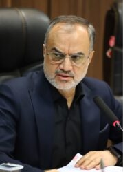 دکتر کارگرنیا رئیس شورای اسلامي شهر رشت : تبدیل وضعیت نیروهای شرکتی گامی مهم در احقاق حقوق کارکنان شهرداری است/ شهردار رشت در اسرع وقت تمهیدات لازم برای تبدیل وضعیت نیروهای شرکتی را فراهم کند