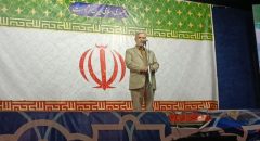 علیرضا یزدانی در تجمع میدان شهدای ذهاب رشت: شور و وحدت مردم مایه مباهات است / دست به دست هم دهیم تا زندانیان غیرعمد آزاد شوند