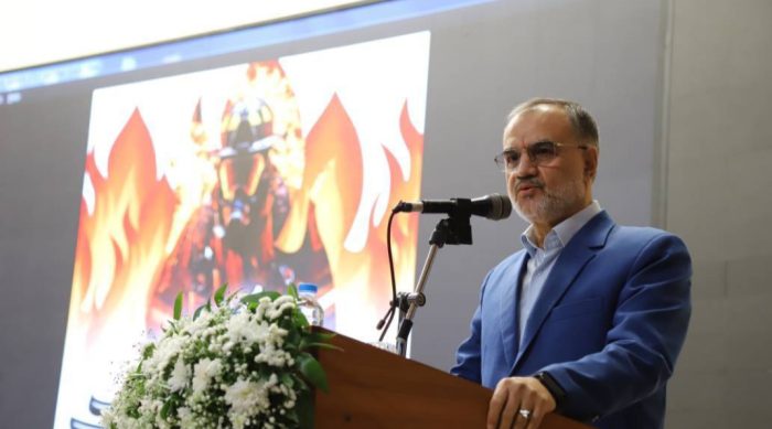 کارگرنیا رئیس شورای اسلامی شهر رشت در مراسم تجلیل از آتش نشانان: آتش‌نشانی تعهد عمیق انسانی است/ تجهیز سازمان آتش‌نشانی به پهپاد امدادی و فناوری‌های نوین در اولویت شهرداری